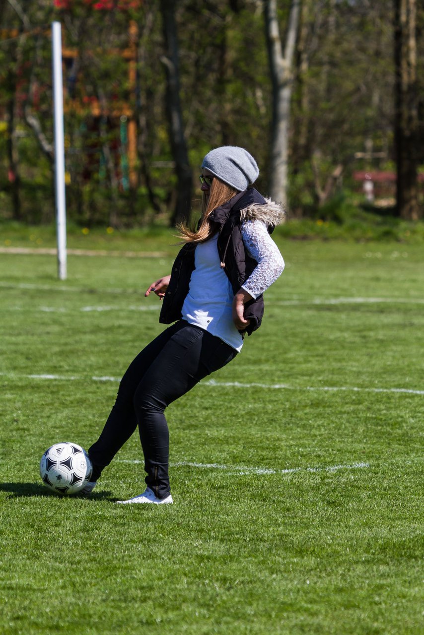 Bild 304 - Frauen SV Frisia 03 Risum Lindholm - Heider SV : Ergebnis: 8:0